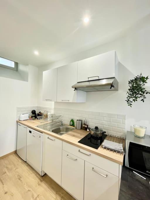 Hyper Centre Appartement Cosy Wifi Rodez Ngoại thất bức ảnh